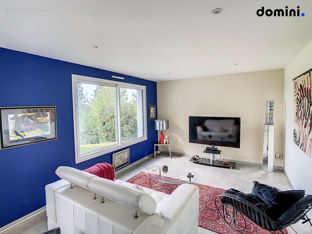 Maison à PARAY-LE-MONIAL