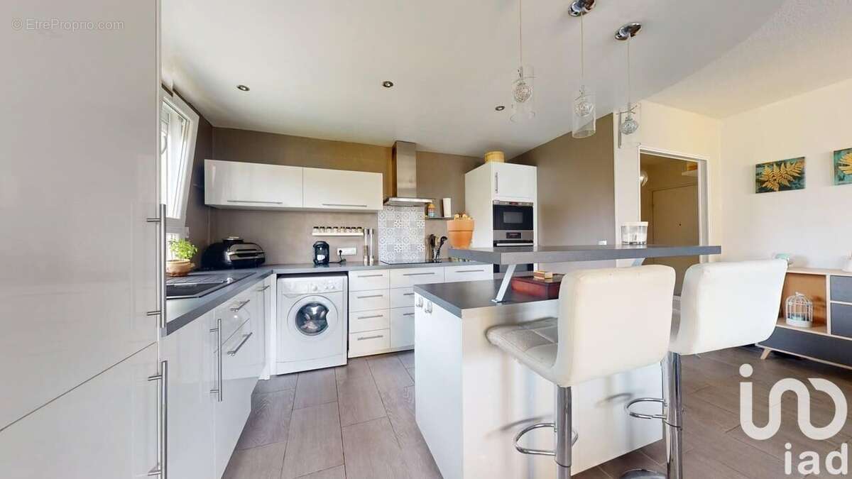 Photo 4 - Appartement à ELANCOURT