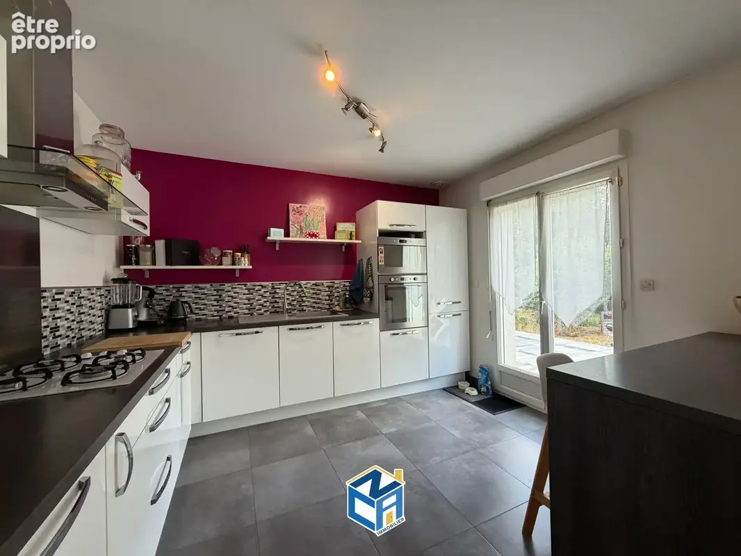 Maison 90 m² à Montbazon  - photo 4