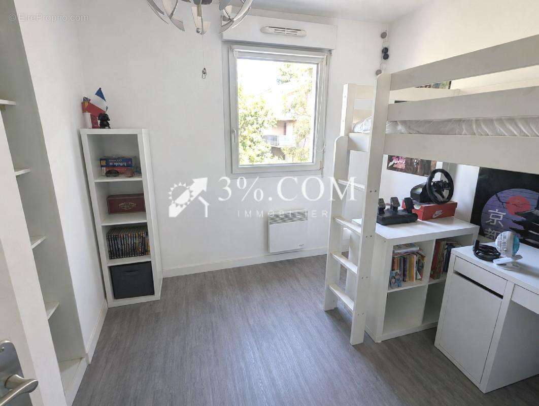 Wasquehal - Maison de 76 m2 - 3 chambres - Jardin - Garage - - photo 10