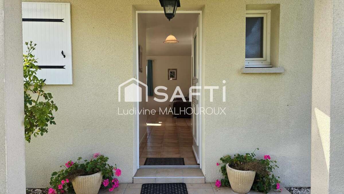 Photo 2 - Maison à SAINT-SEVERIN