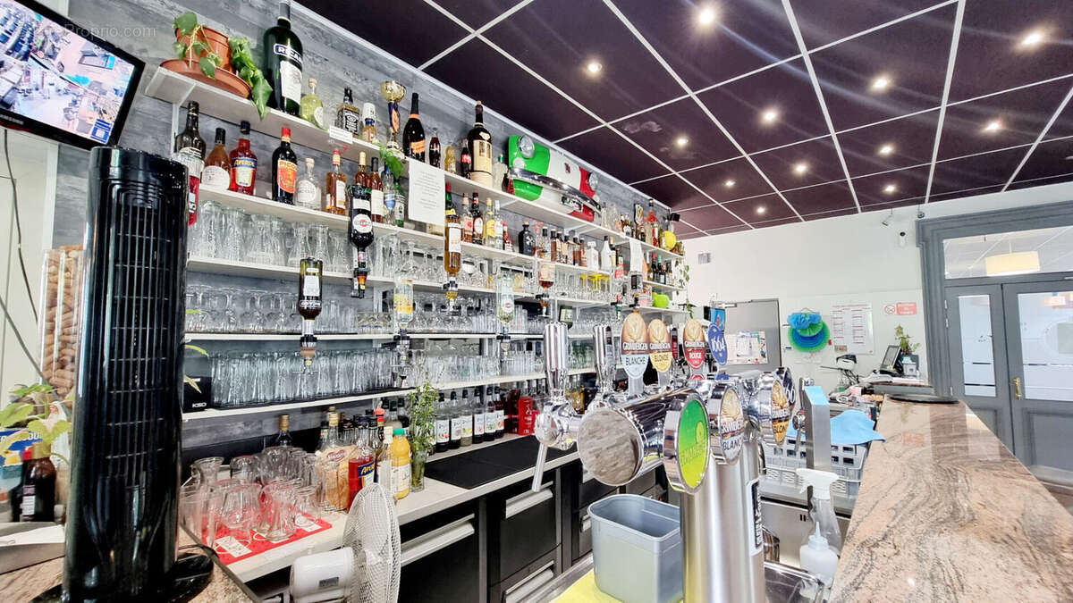 Commerce à BELLEGARDE-SUR-VALSERINE