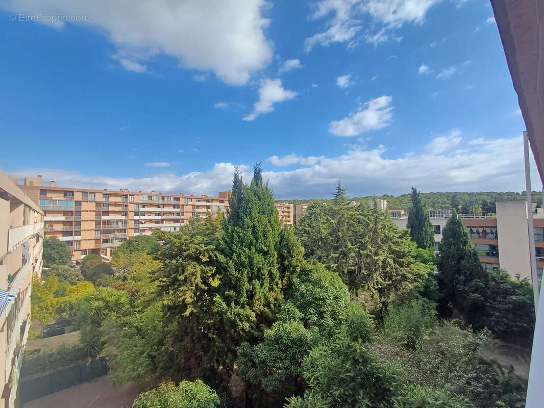 Appartement à LA VALETTE-DU-VAR