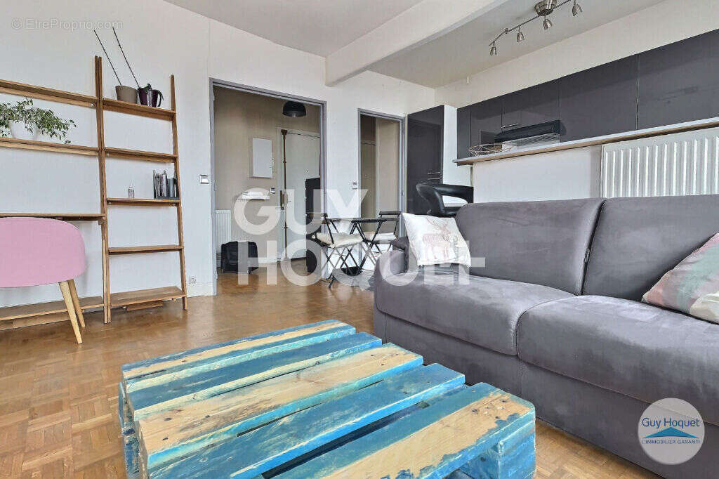 Appartement à MAISONS-ALFORT
