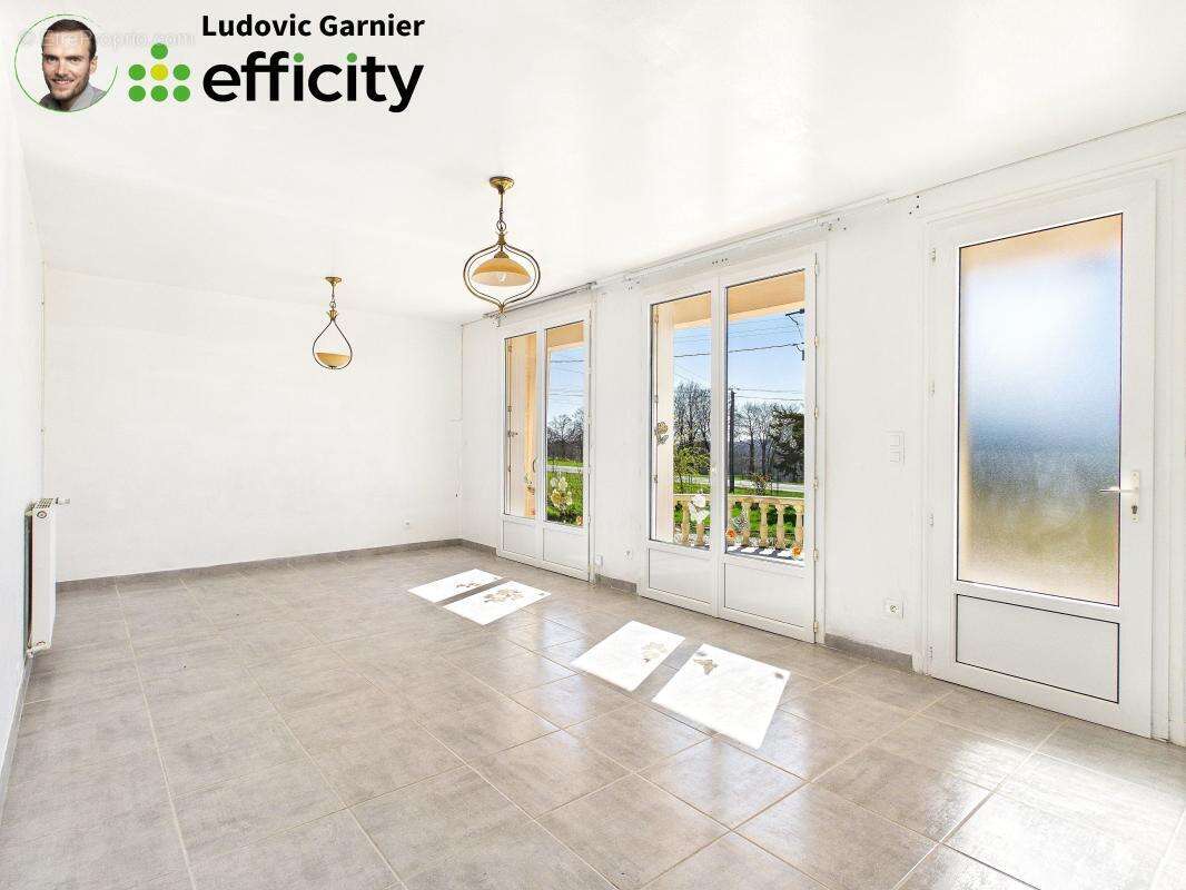 Maison 90 m² à Saint-Barthelemy  - photo 4