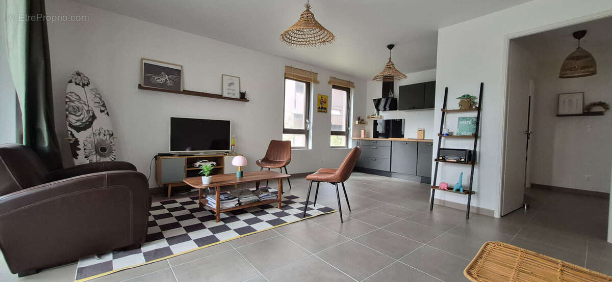 Appartement à BORDEAUX