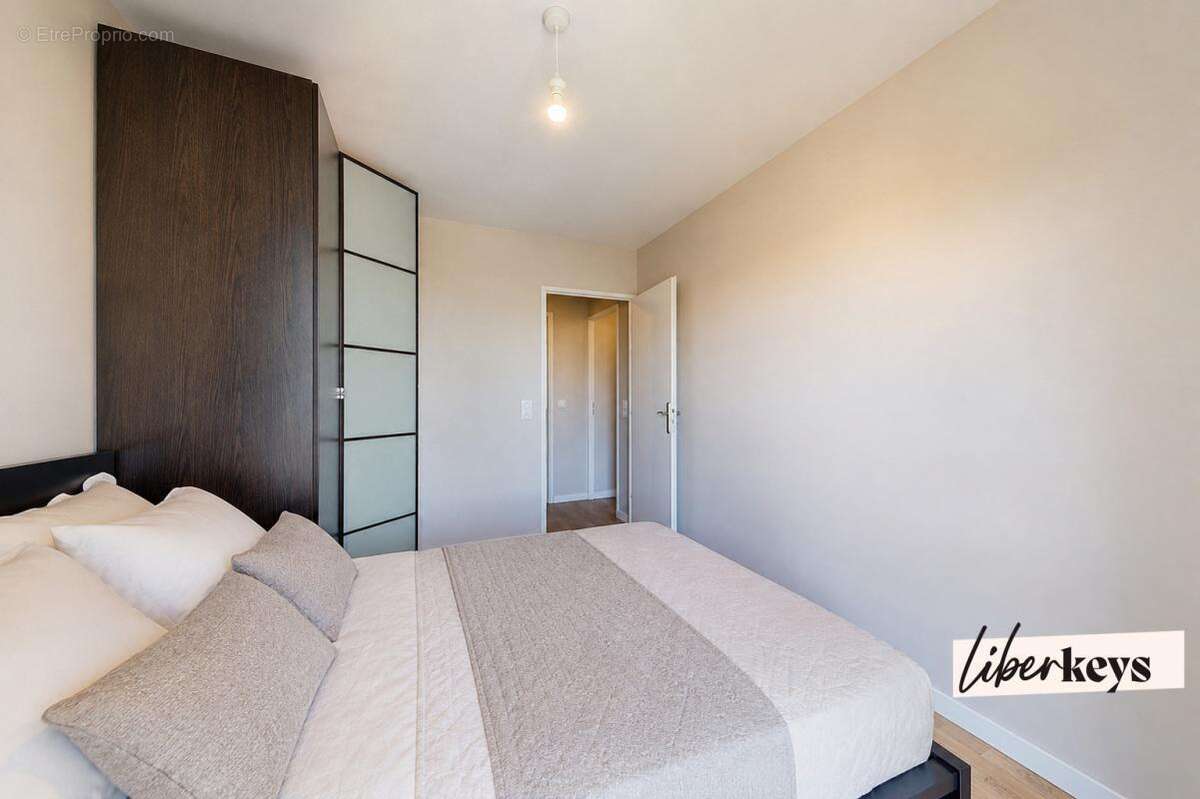 Appartement à GENNEVILLIERS