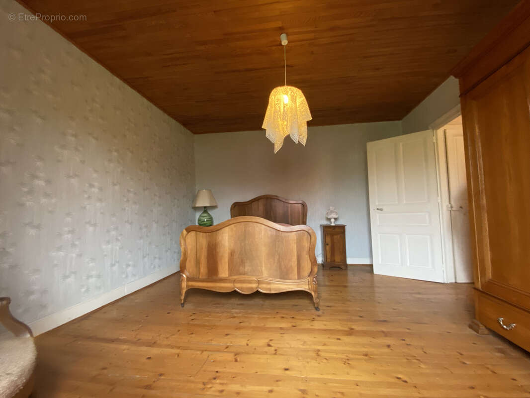 Maison Type 7 de 250 m2 habitables sur 1 682m2 de terrain constructible - photo 5