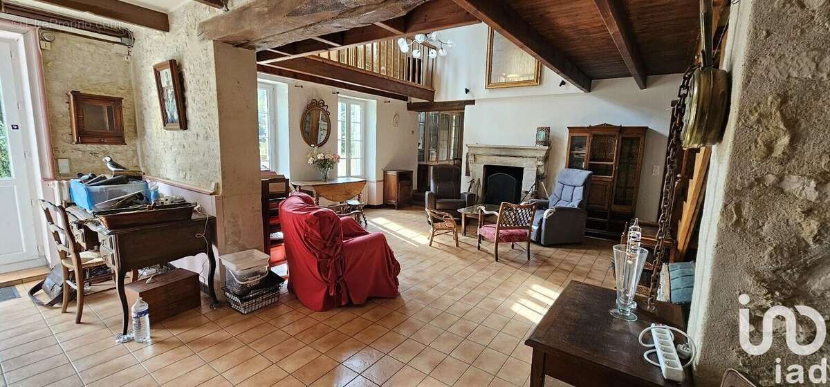 Photo 4 - Maison à VIRSON