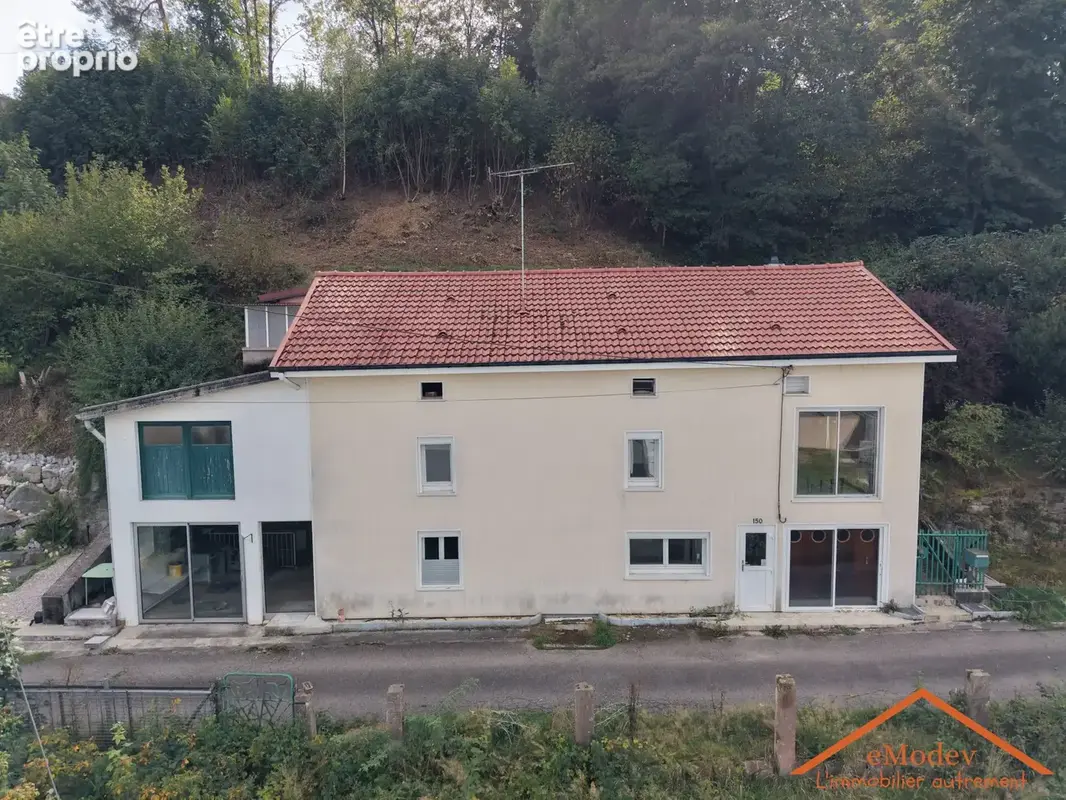 Maison à POUXEUX