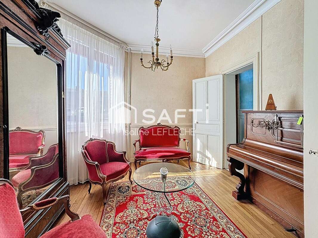 Photo 3 - Maison à SAINT-QUENTIN