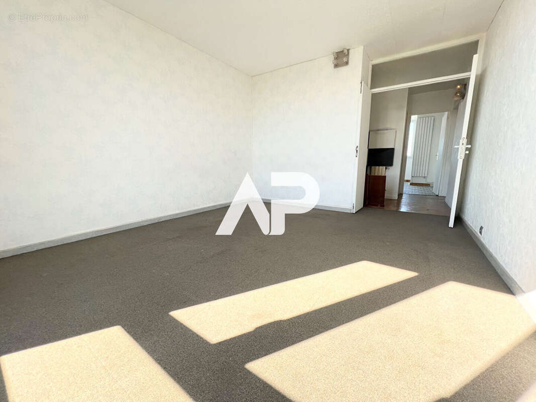 Appartement à GARGES-LES-GONESSE