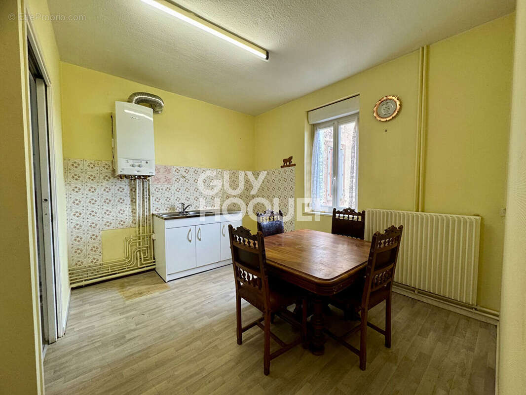 Maison à LE CREUSOT