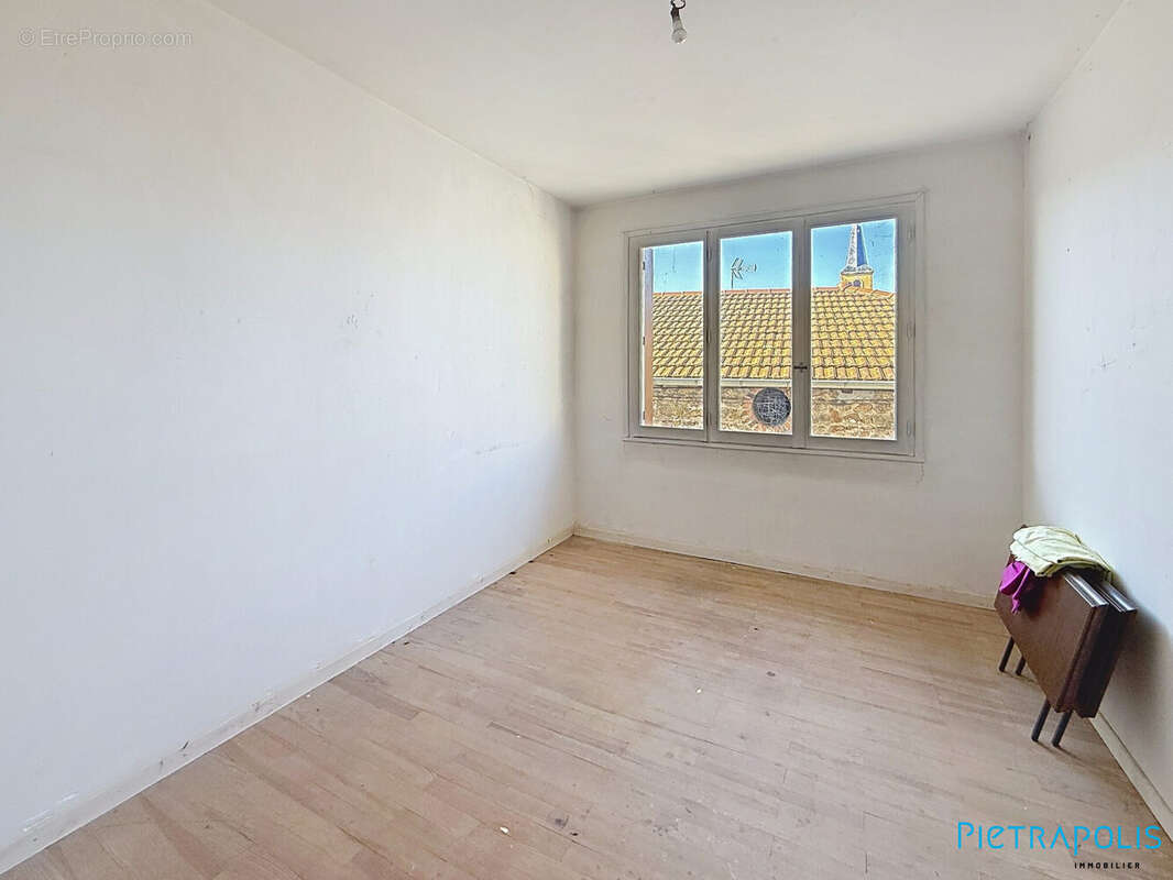 Maison 121 m² à Lay  - photo 8