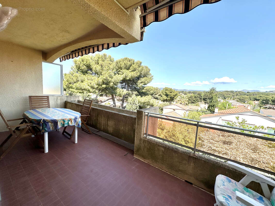 Appartement à SIX-FOURS-LES-PLAGES