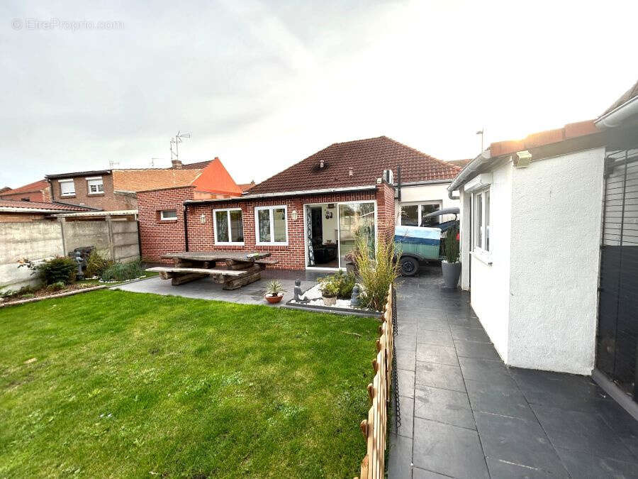 Maison à SAINT-AMAND-LES-EAUX