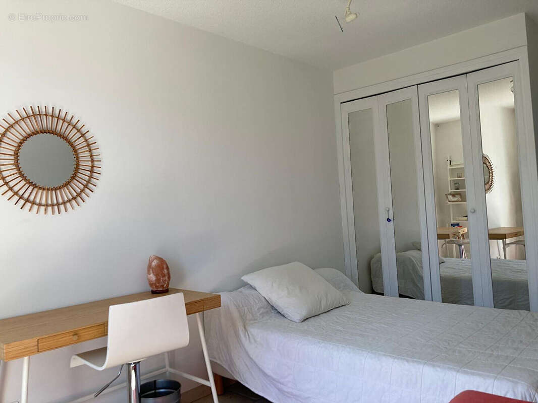 Photo 4 - Maison à SIMIANE-COLLONGUE