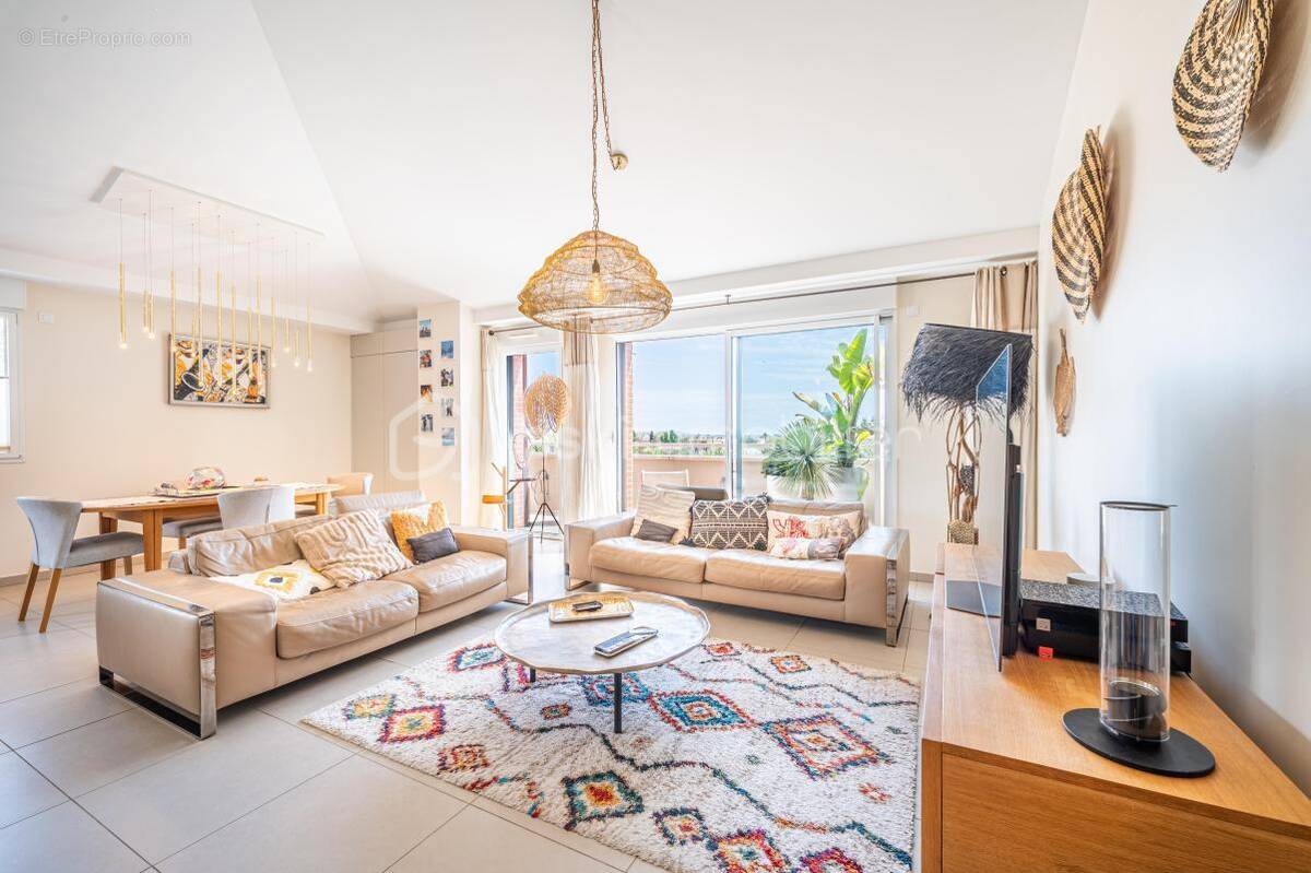Appartement à HYERES