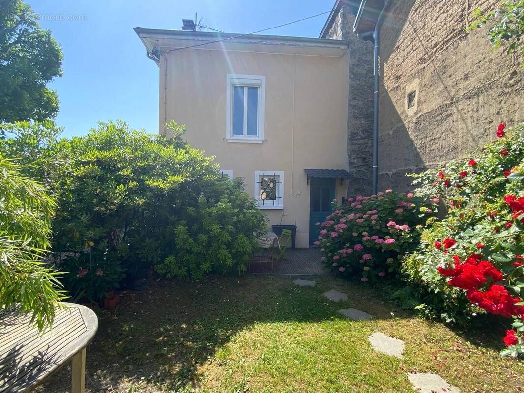Appartement à SAINT-JEAN-DE-MOIRANS