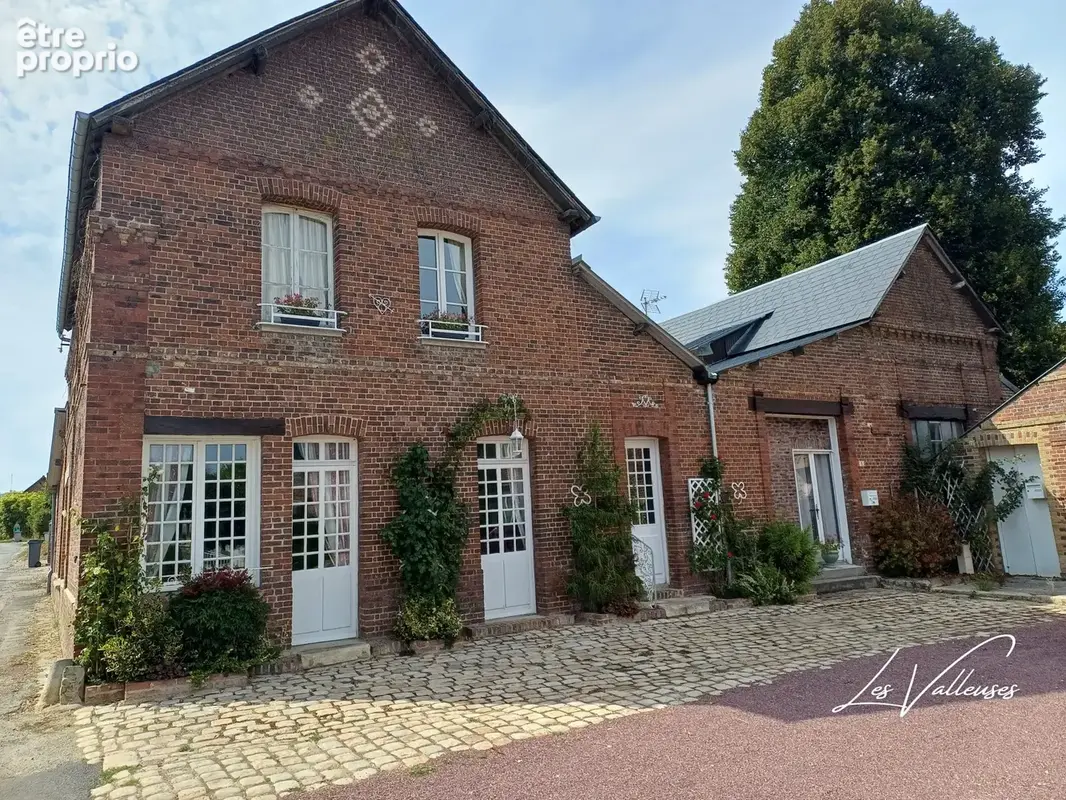 Maison à LINTOT-LES-BOIS