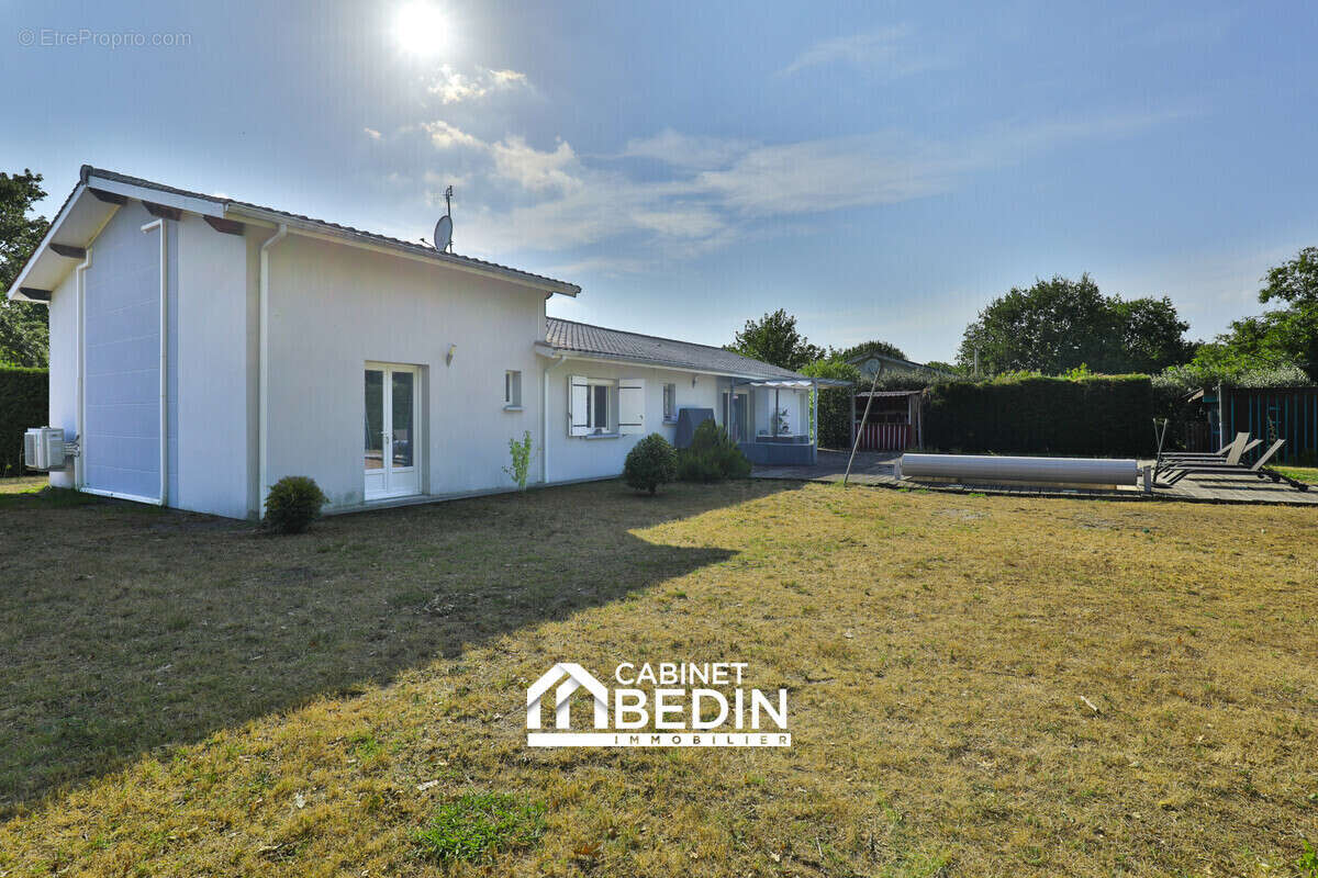 Maison 183 m² à Biganos  - photo 2