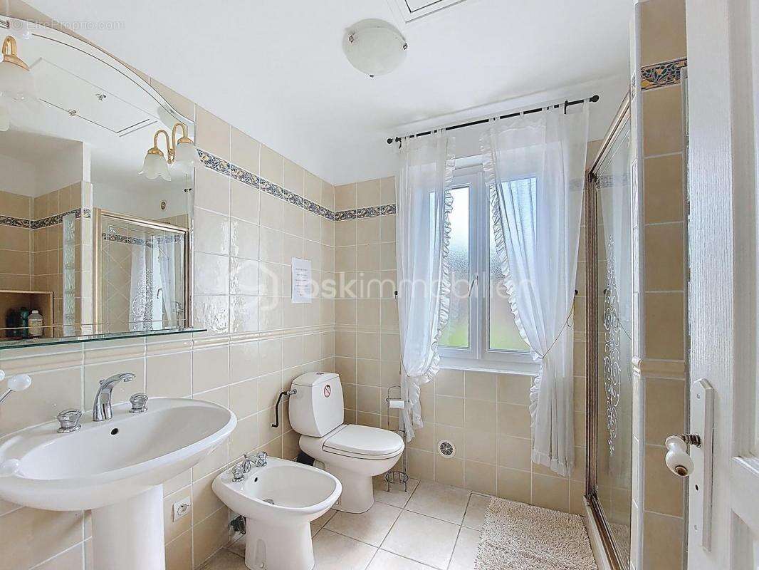 Maison à SIX-FOURS-LES-PLAGES