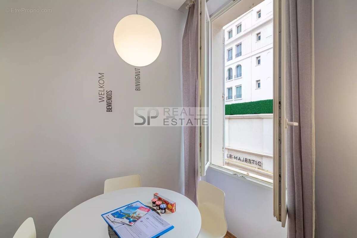 Appartement à CANNES