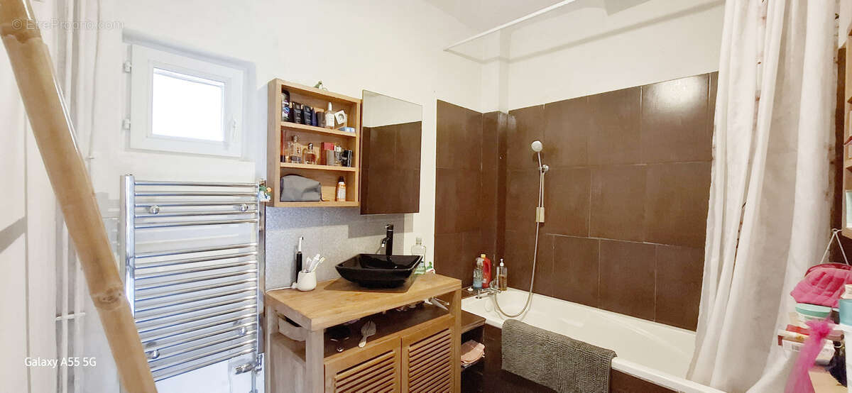 Jolie Maison de village côté Rivière - photo 12