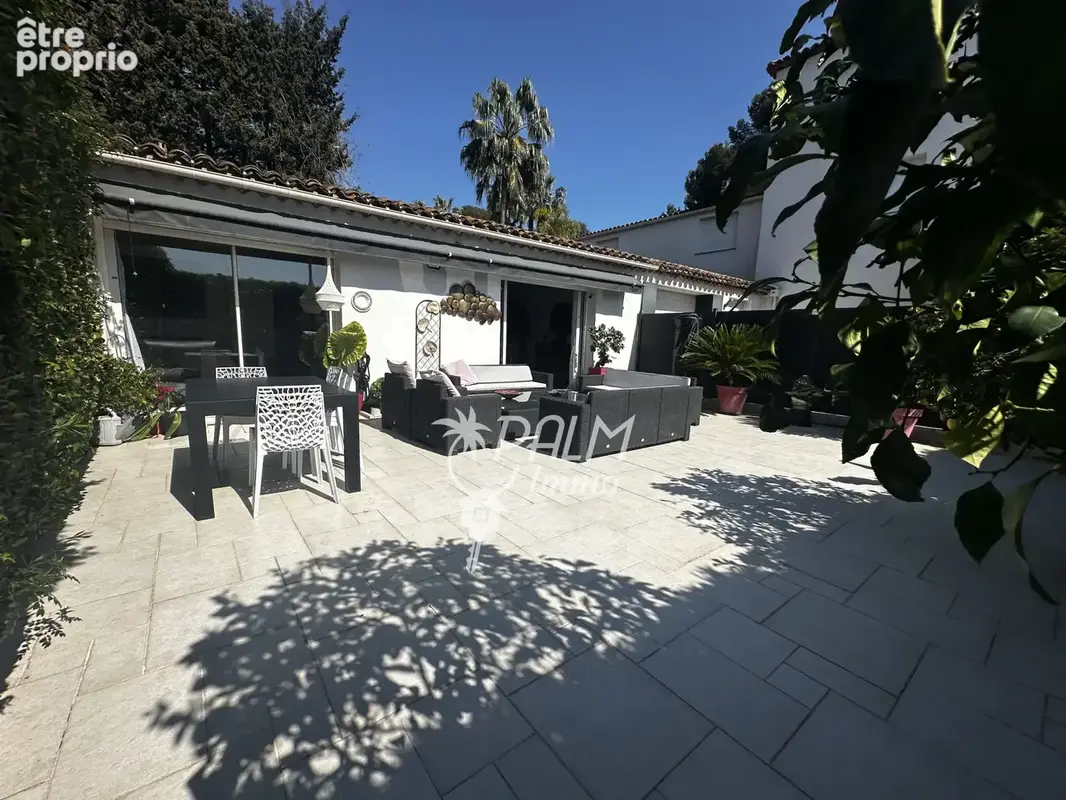 Secteur résidentiel, villa de caractère - photo 6