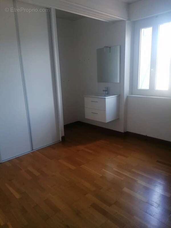 Maison 170 m² à Lisle-Sur-Tarn  - photo 9