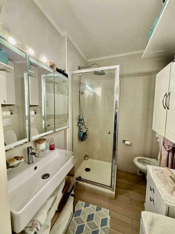 Appartement à ROQUEBRUNE-CAP-MARTIN
