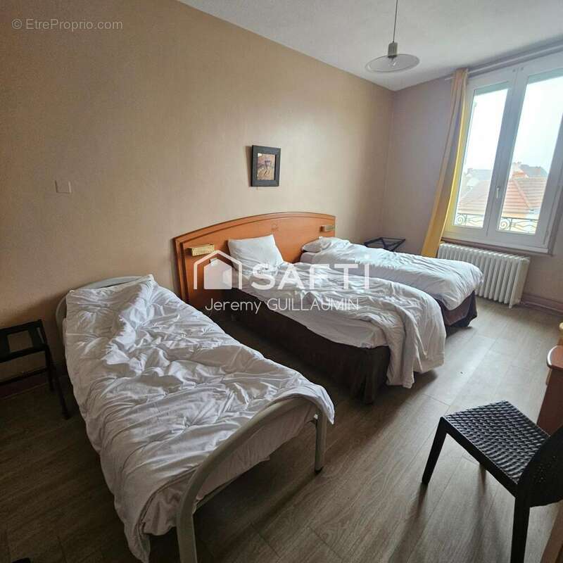 Photo 6 - Commerce à VARENNES-SUR-ALLIER