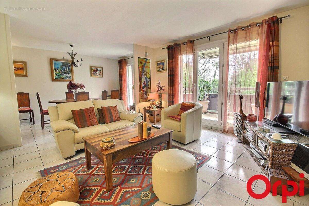 Appartement à MARSEILLE-12E