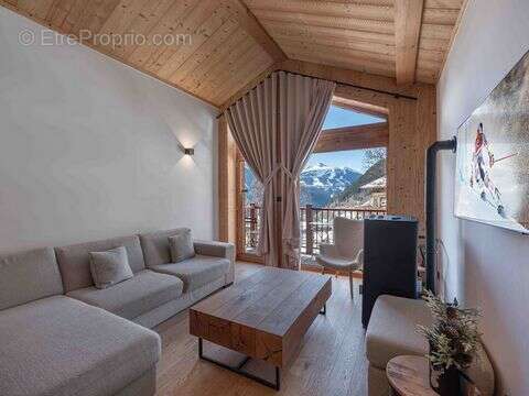 Appartement à LES CHAPELLES