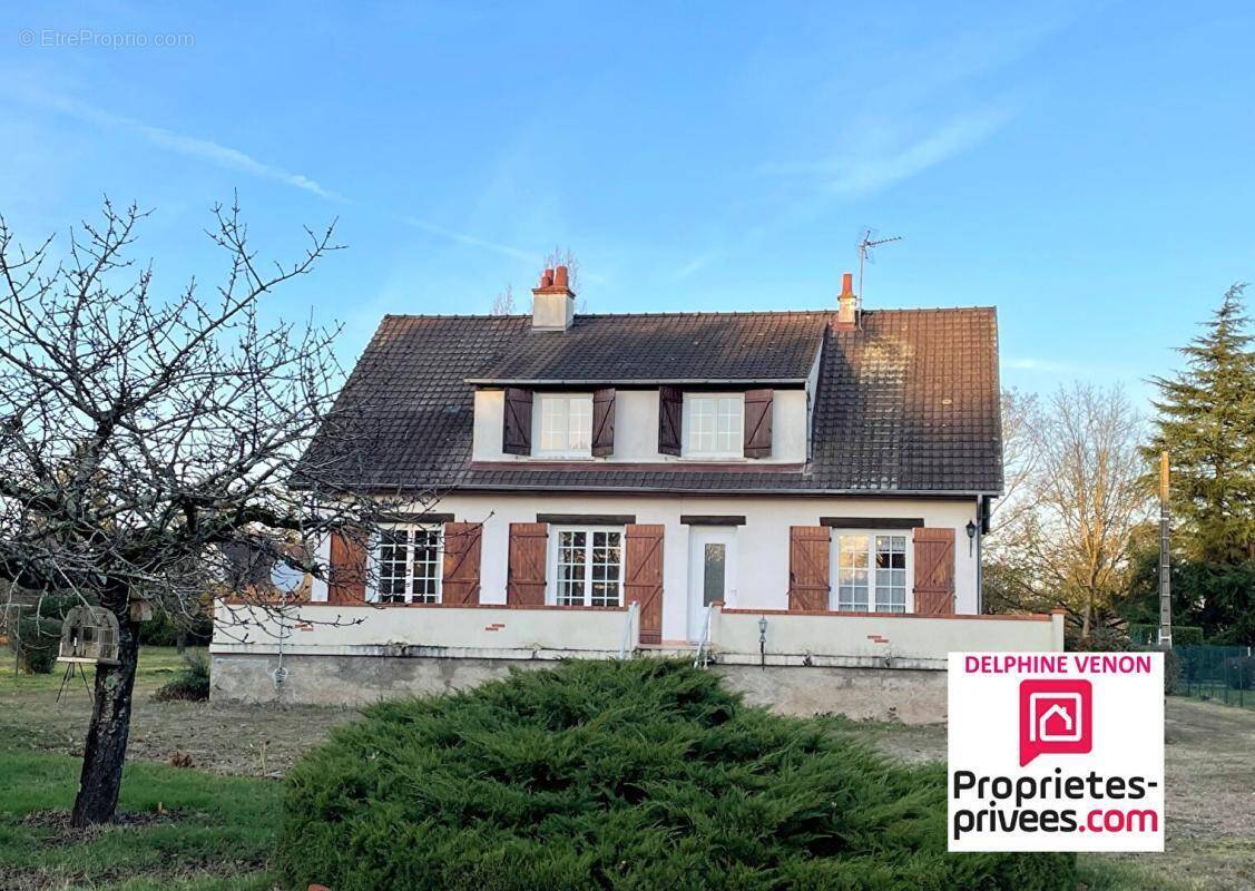 Maison à SAINT-MARTIN-D'ABBAT