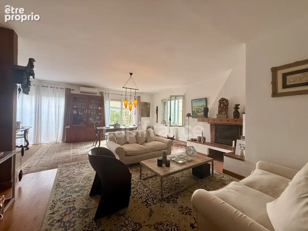 Magnifique T4 centre-ville de Carcassonne 140m2 habitables, 3 chambres une place de parking - photo 11