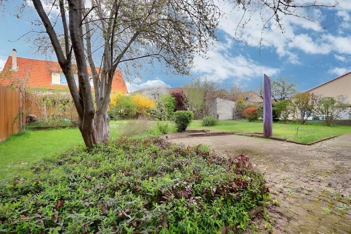 Maison à CLERMONT-FERRAND