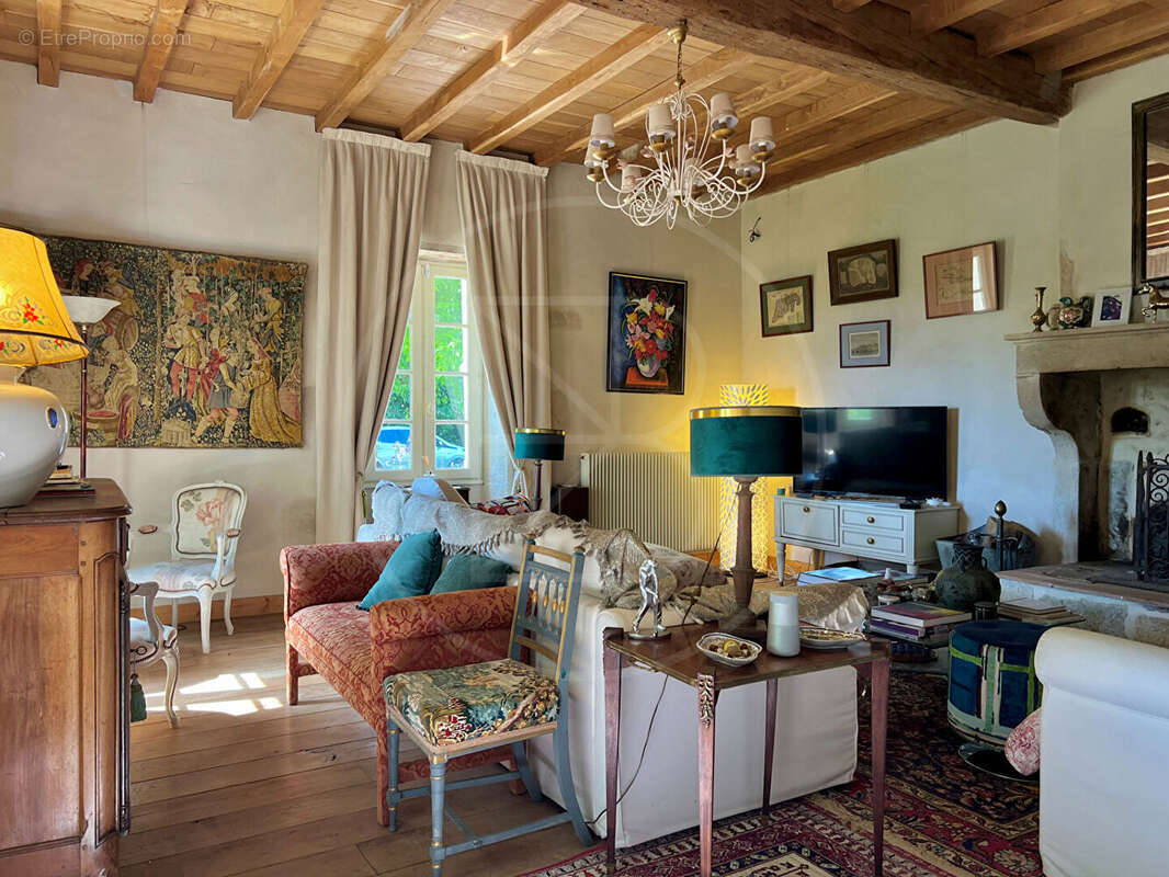 Maison à SAUVETERRE-DE-GUYENNE