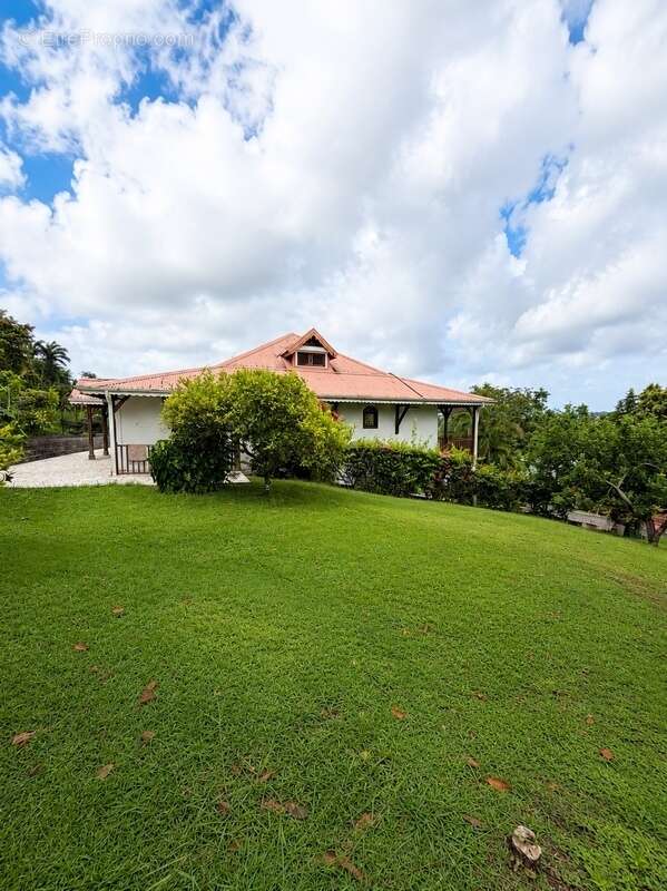 Maison à vendre 7 pièces DUCOS (972) - photo 3