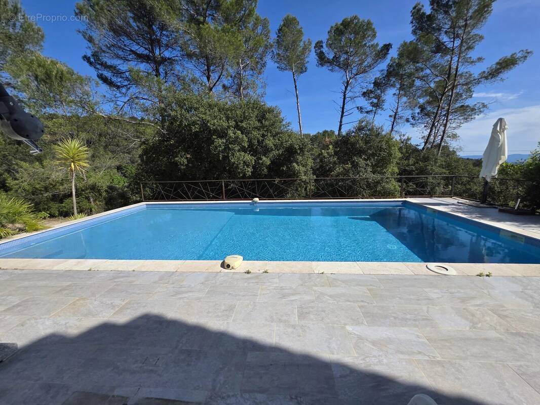 Maison à LORGUES