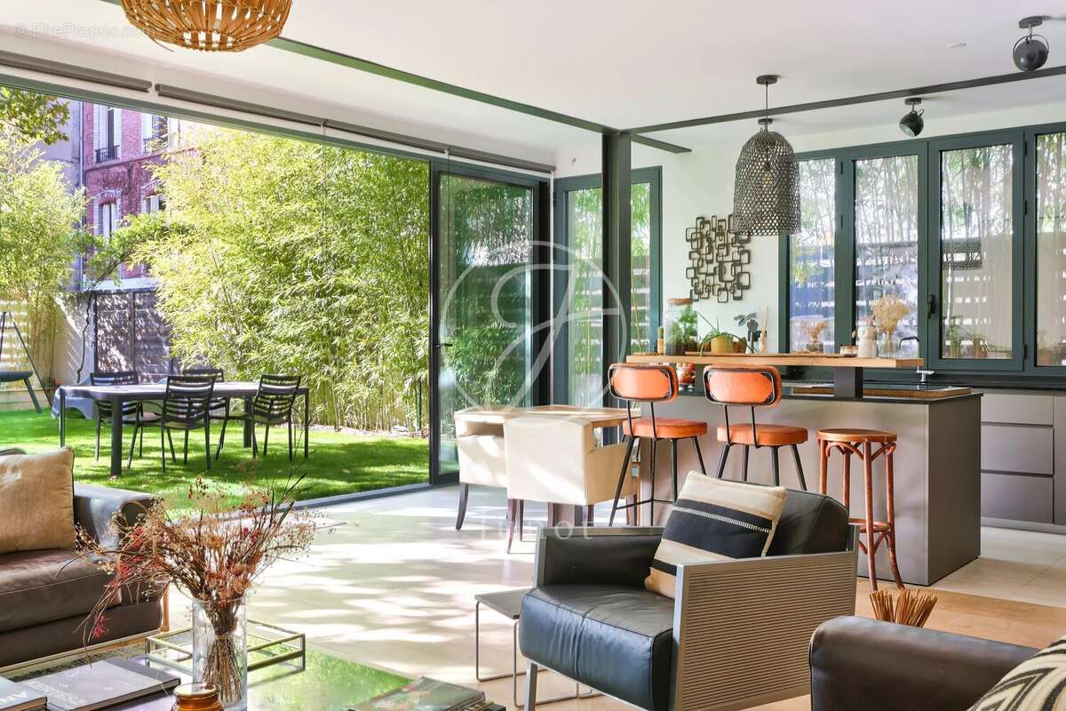 Maison à SAINT-CLOUD