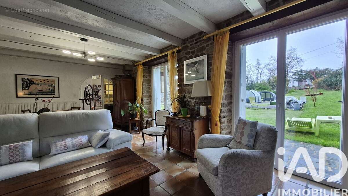 Photo 5 - Maison à SAINT-AVE