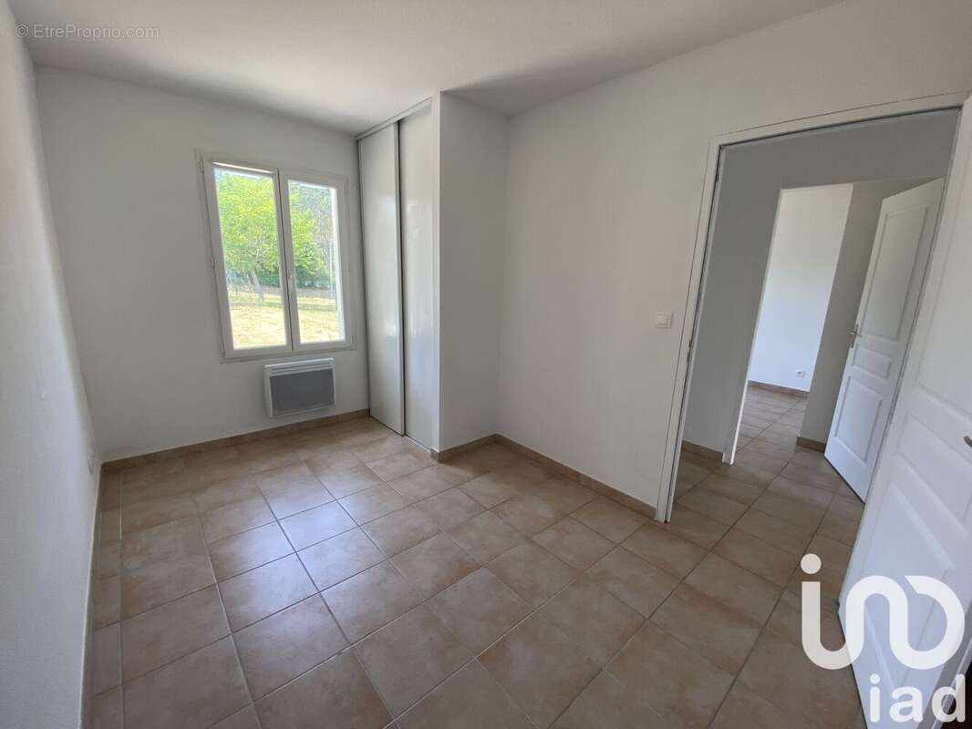 Photo 3 - Maison à COIMERES