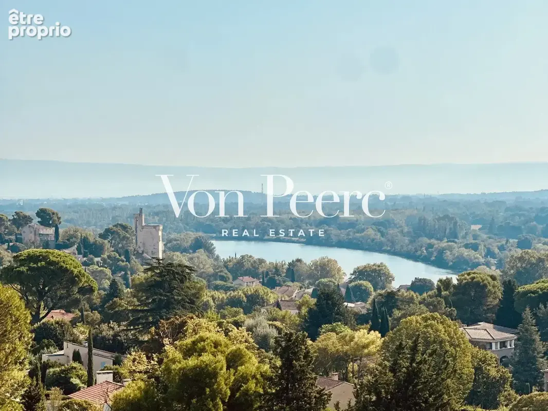 Villeneuve-les-avignon — appartement terrasse avec vue panoramique et fort potentiel - photo 12