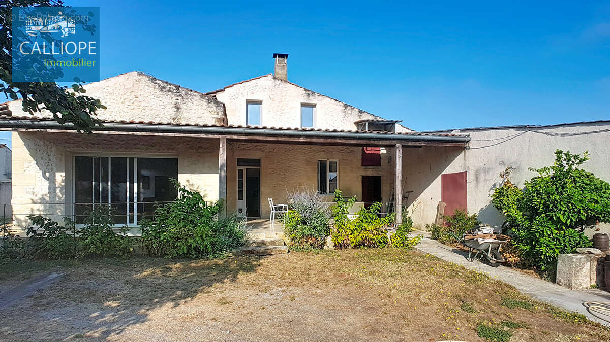 Grande maison de charme en pierre - photo 15