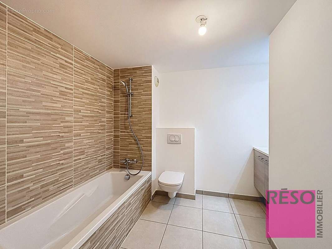 Appartement à SAINT-JULIEN-EN-GENEVOIS