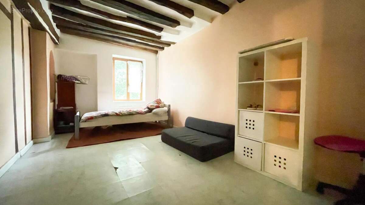 Maison à BENNECOURT