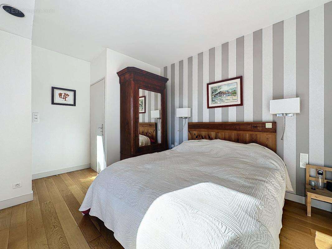 Maison à LUC-LA-PRIMAUBE