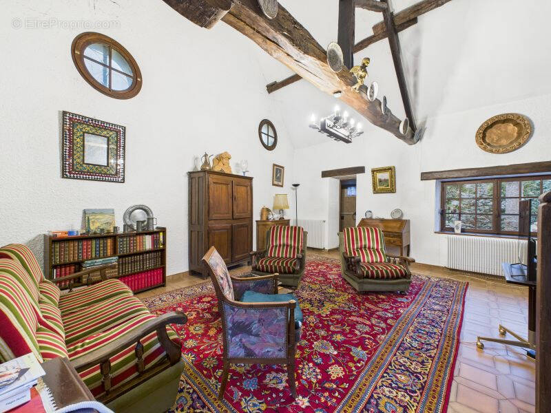 Maison à FAVEROLLES