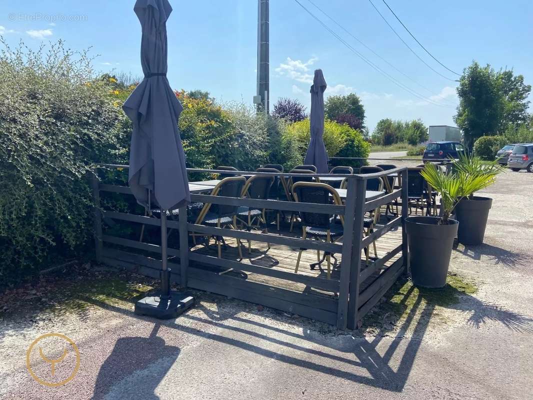 Commerce à ESTISSAC